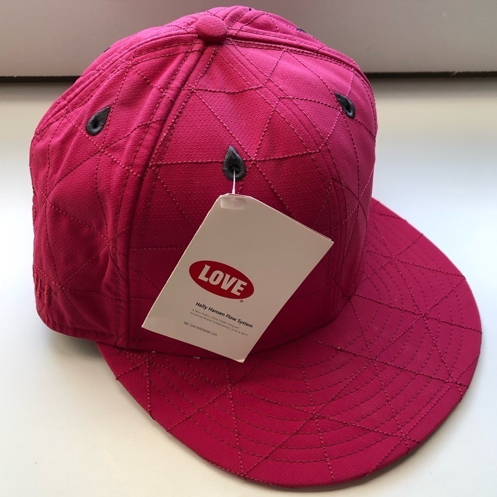 Helly Hansen x New Era Rare Love Campaign New NWT Red 6 7/8